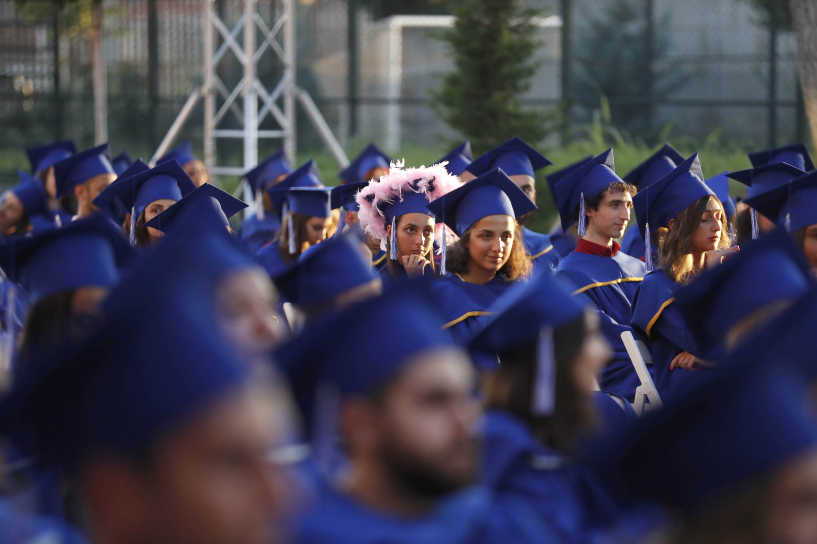  კურსდამთავრებულთათვის დიპლომების გადაცემის ცერემონიალი