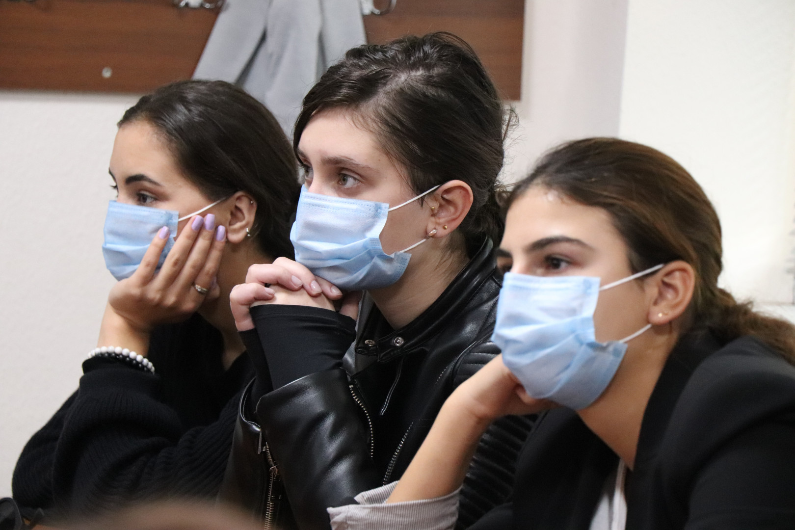  კავკასიის უნივერსიტეტის წარმომადგენლების ვიზიტი დედოფლისწყაროს სასწავლო ცენტრ "სპექტრში"