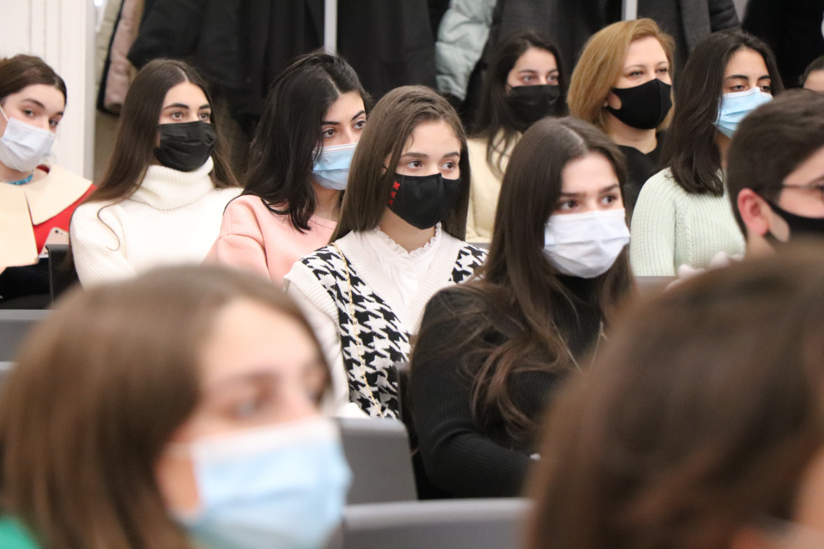  საინფორმაციო შეხვედრა აბიტურიენტებისთვის კავკასიის უნივერსიტეტის კამპუსში