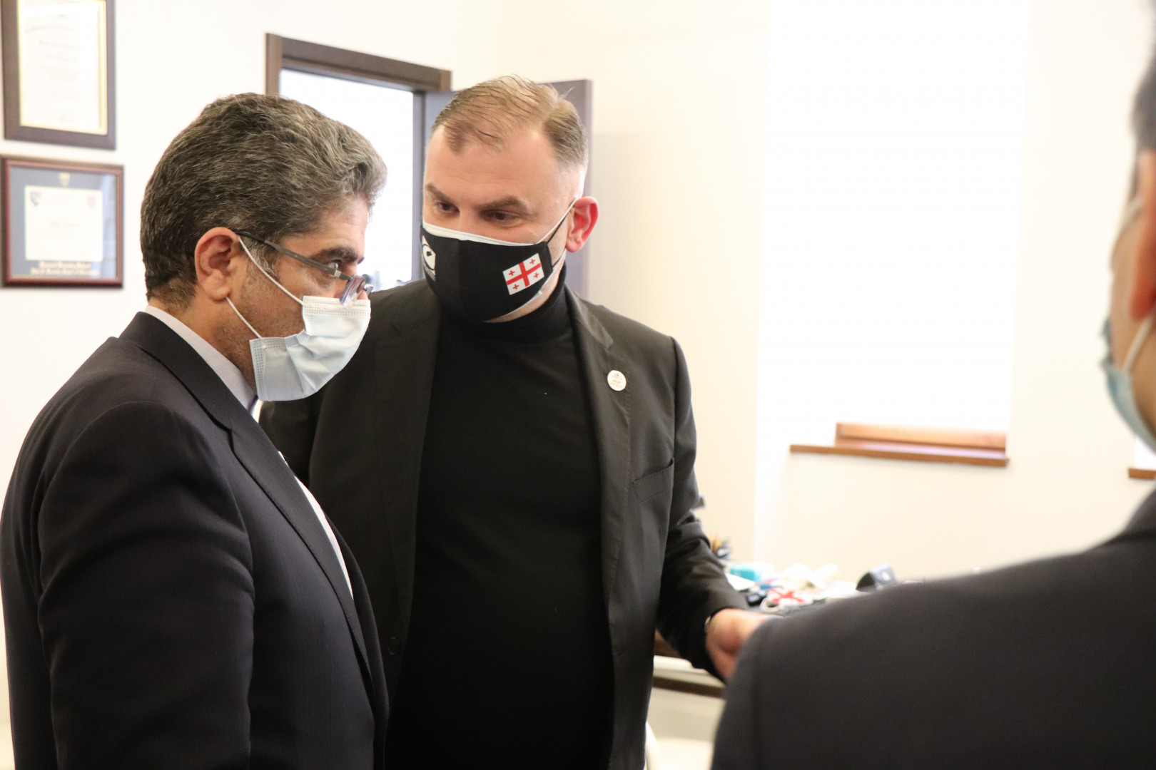  საქართველოში ირანის ისლამური რესპუბლიკის ახალი ელჩის პირველი სამეცნიერო ვიზიტი კავკასიის უნივერსიტეტში