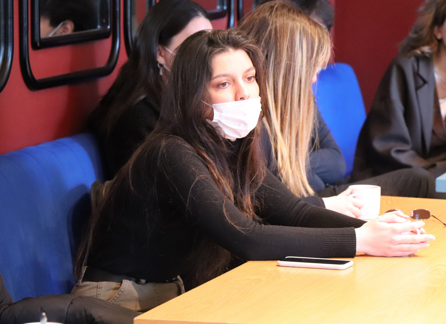  არაფორმალური შეხვედრა კავკასიის უნივერსიტეტის პრეზიდენტთან