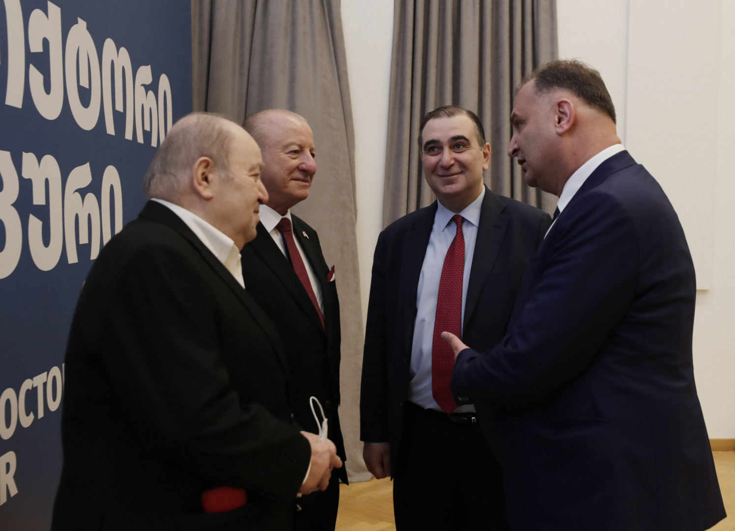 პროფესორ შაბთაი ცურისთვის საპატიო დოქტორის წოდების მინიჭების ცერემონია
