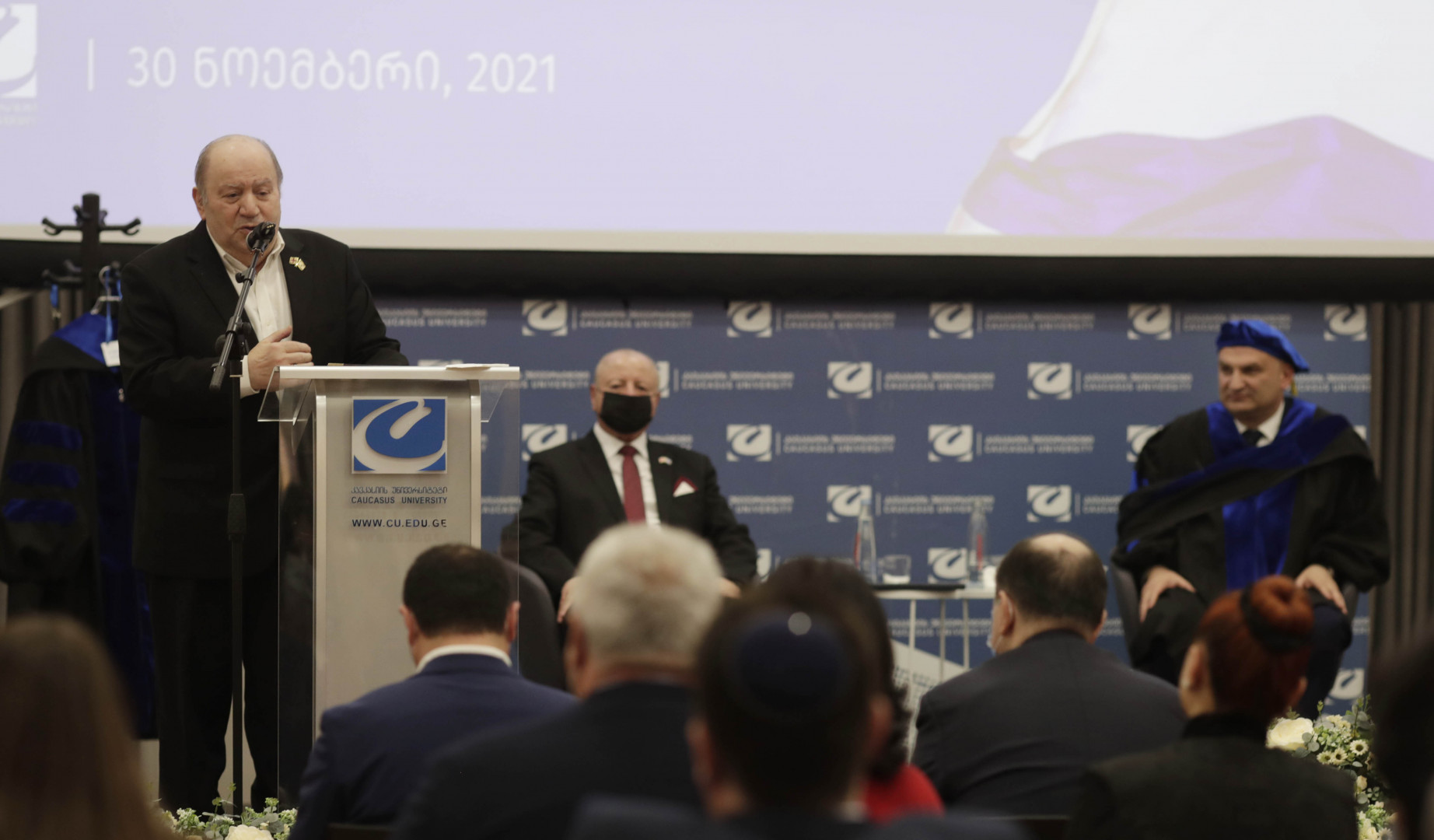 პროფესორ შაბთაი ცურისთვის საპატიო დოქტორის წოდების მინიჭების ცერემონია