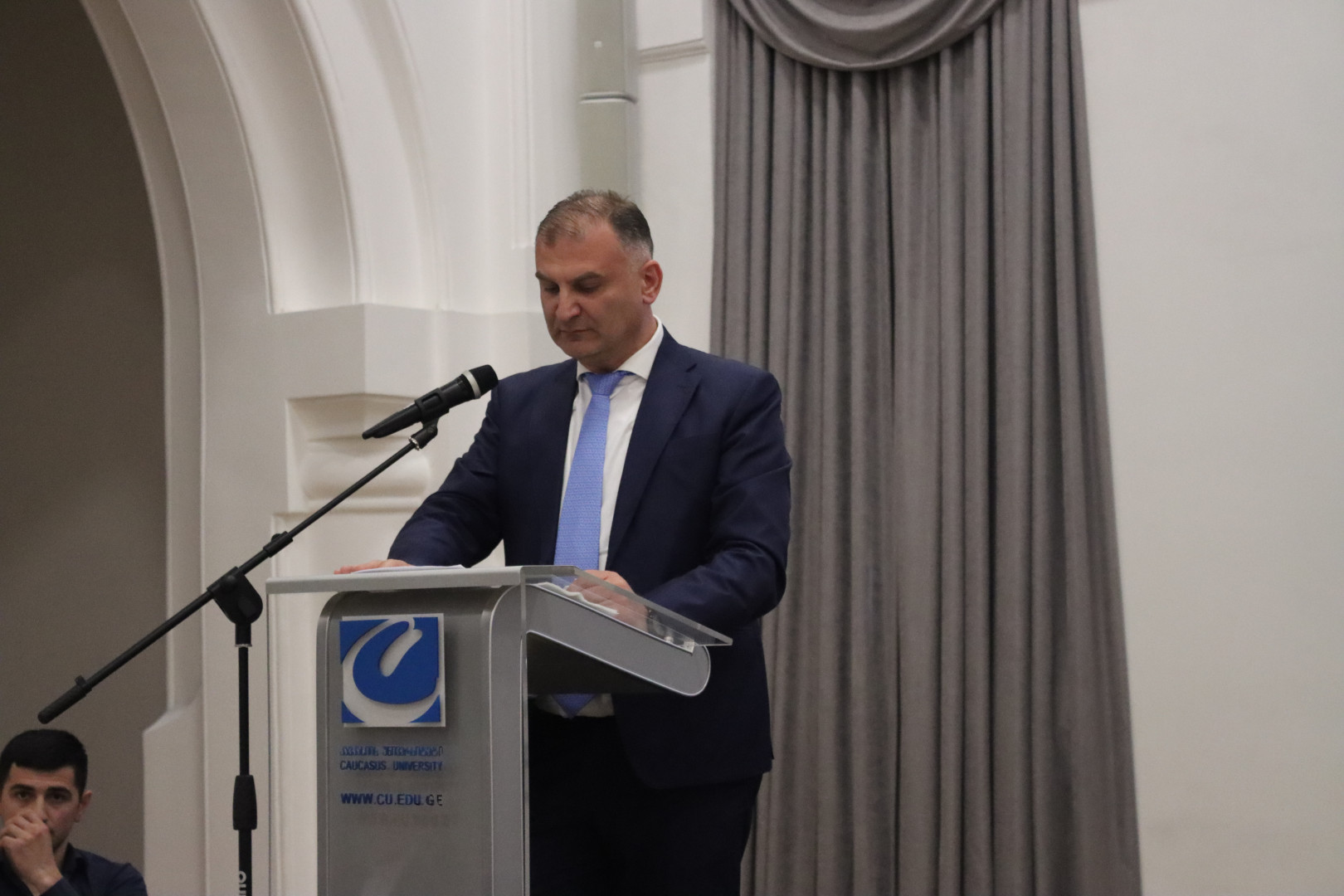 სპარსულენოვანი ტრენინგების სერტიფიკატების გადაცემის მეხუთე ღონისძიება