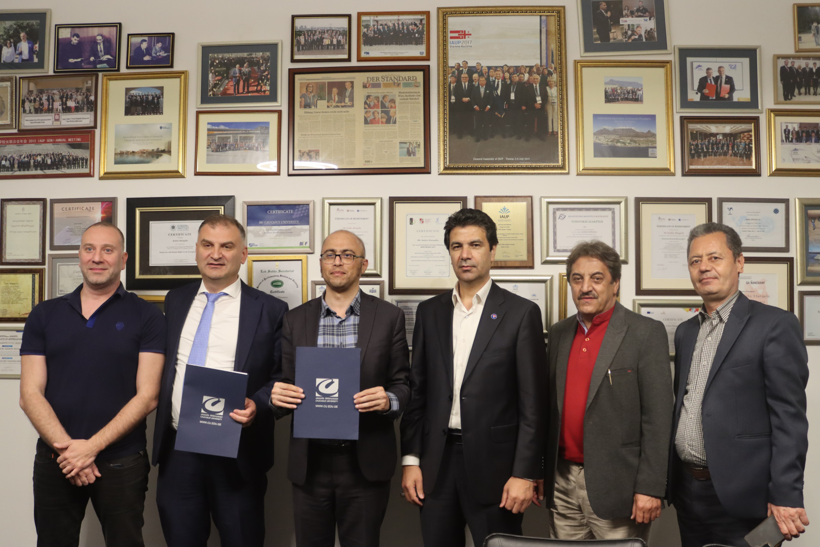 სპარსულენოვანი ტრენინგების სერტიფიკატების გადაცემის მეხუთე ღონისძიება