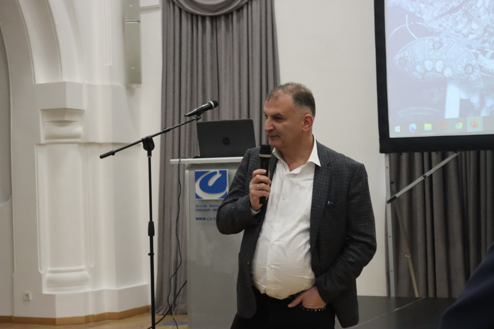 საჯარო ლექცია - "მარიუპოლი, უკრაინა: ომი და მშვიდობა"