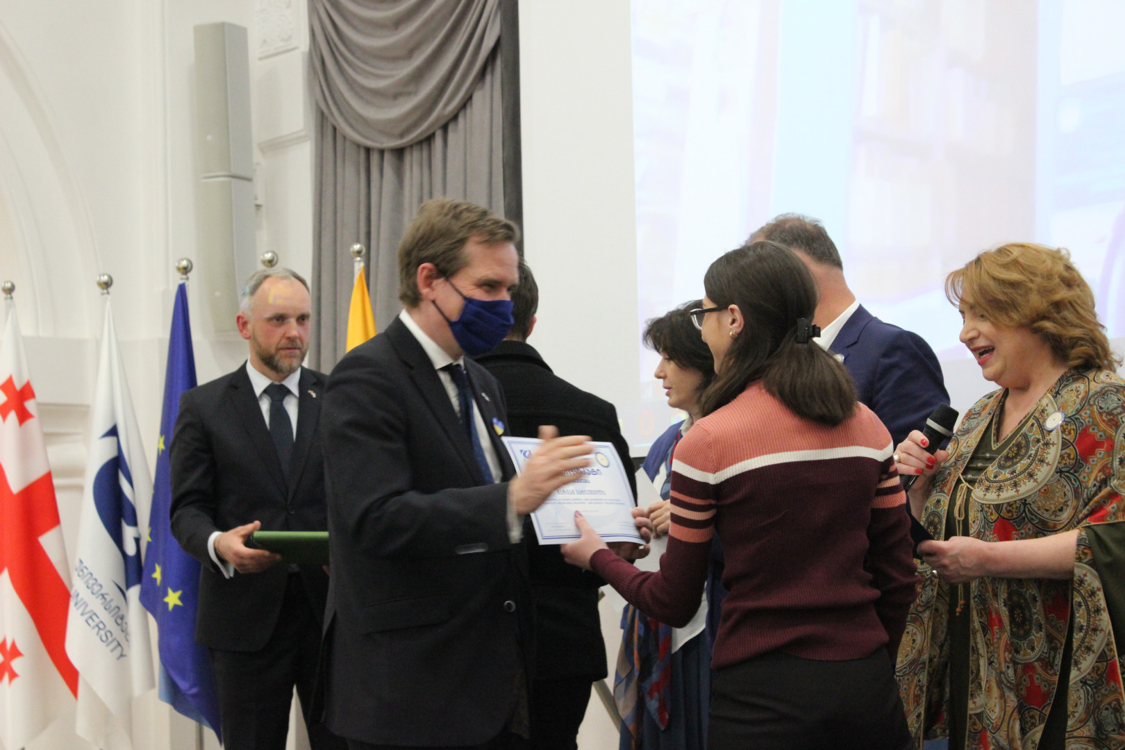 ქართული ანბანის დღე კავკასიის უნივერსიტეტში