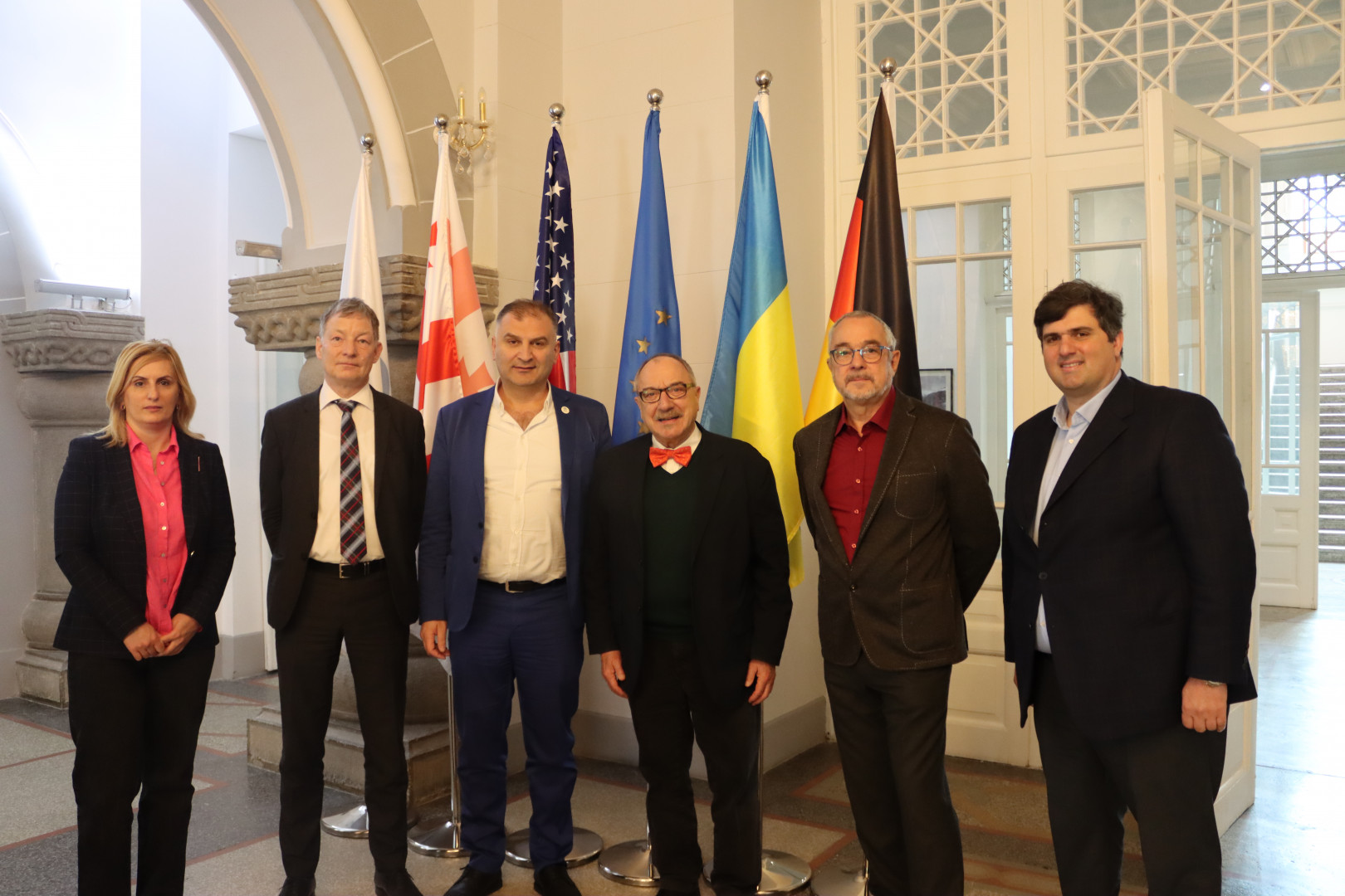 პანელური დისკუსია ლოგისტიკასა და მიწოდების ჯაჭვში მიმდინარე გამოწვევებსა და შესაძლო გადაწყვეტილებებზე
