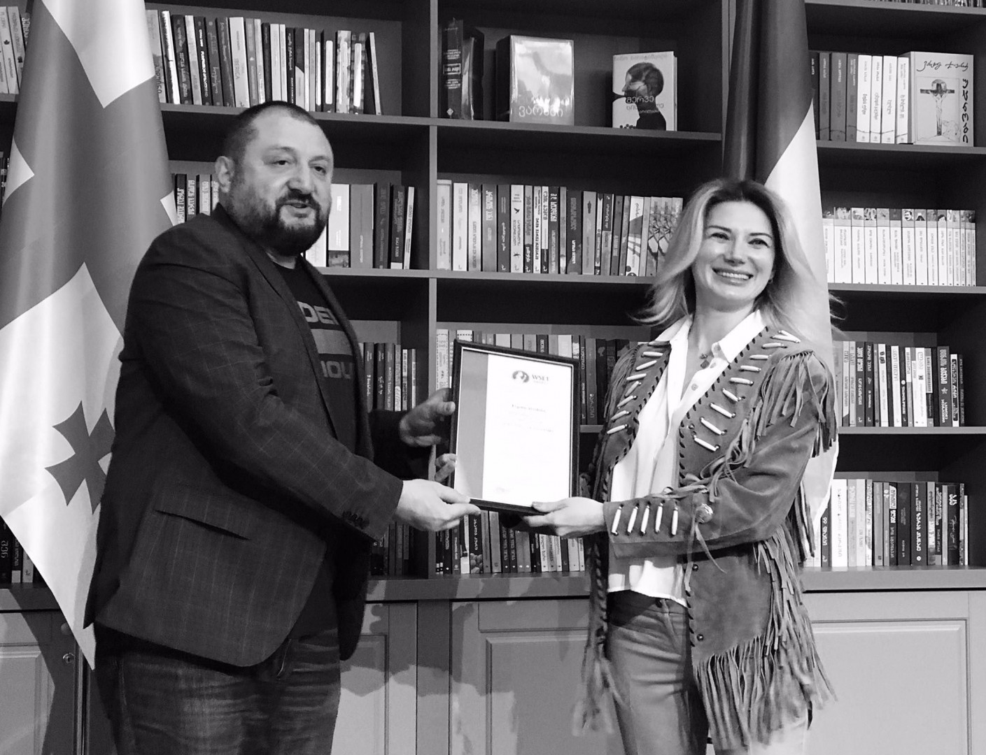 ხეცურიანის სომელიეს და ღვინის სკოლა  კავკასიის უნივერსიტეტის პროგრამა - WSET level 2-ის მონაწილეების სერტიფიცირება  