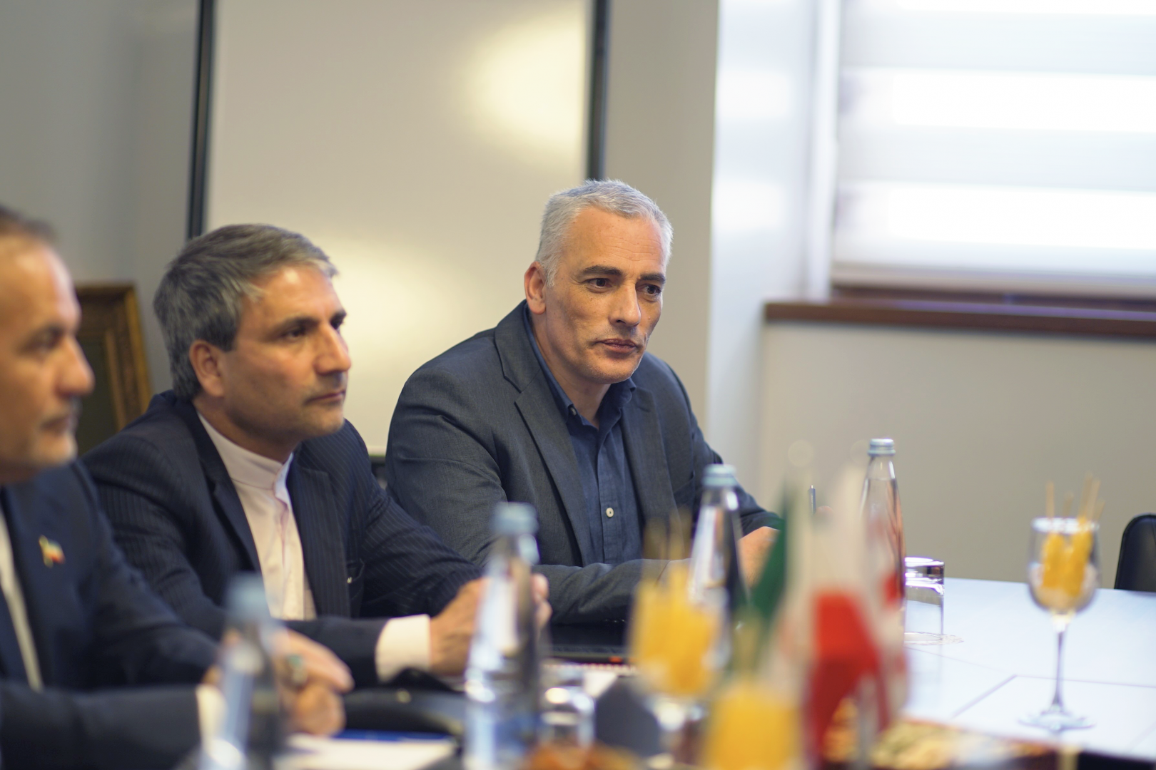 ირანის ისლამური რესპუბლიკის ელჩისა და კულტურის ატაშეს ვიზიტი კავკასიის უნივერსიტეტში