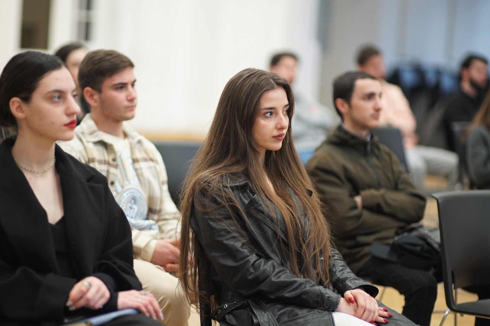 აფხაზეთის ავტონომიური რესპუბლიკის განათლებისა და კულტურის მინისტრის ეკა ხოფერიას შეხვედრა სტუდენტებთან