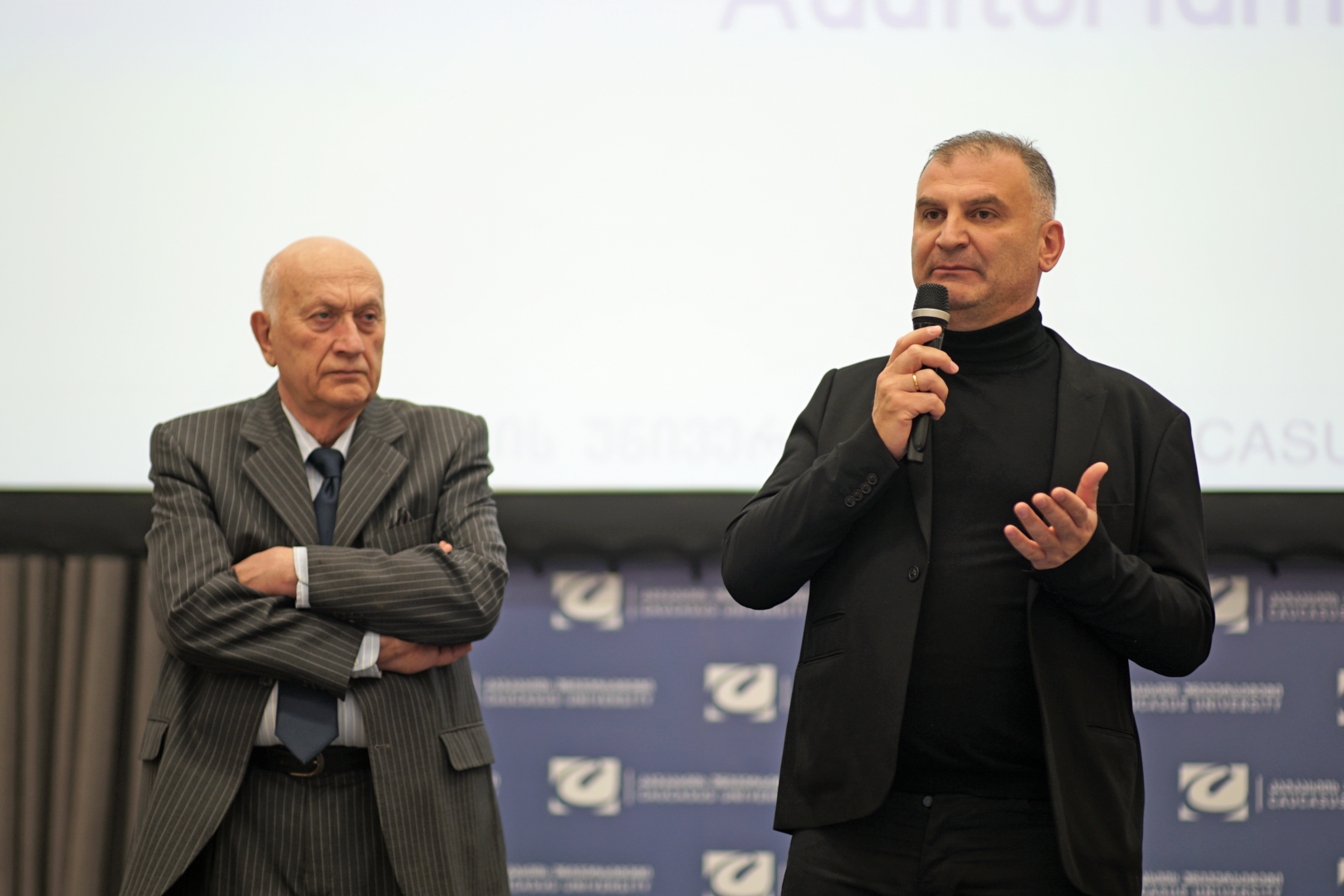 პროფესორ გურამ ლეჟავას სახელობის აუდიტორიის გახსნა