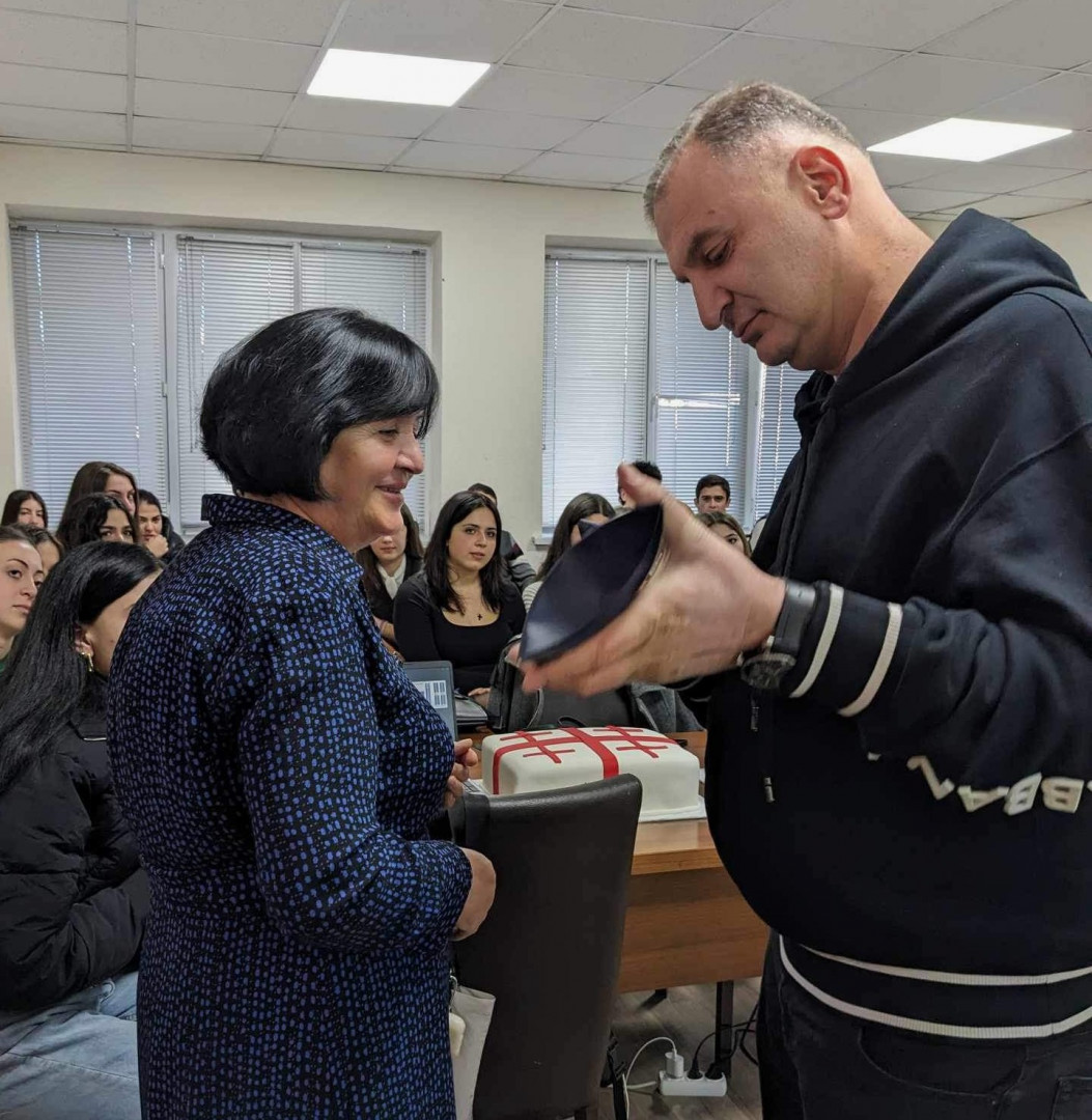 კავკასიის უნივერსიტეტის წარმომადგენლების ვიზიტი სასწავლო ცენტრ „სპექტრში“