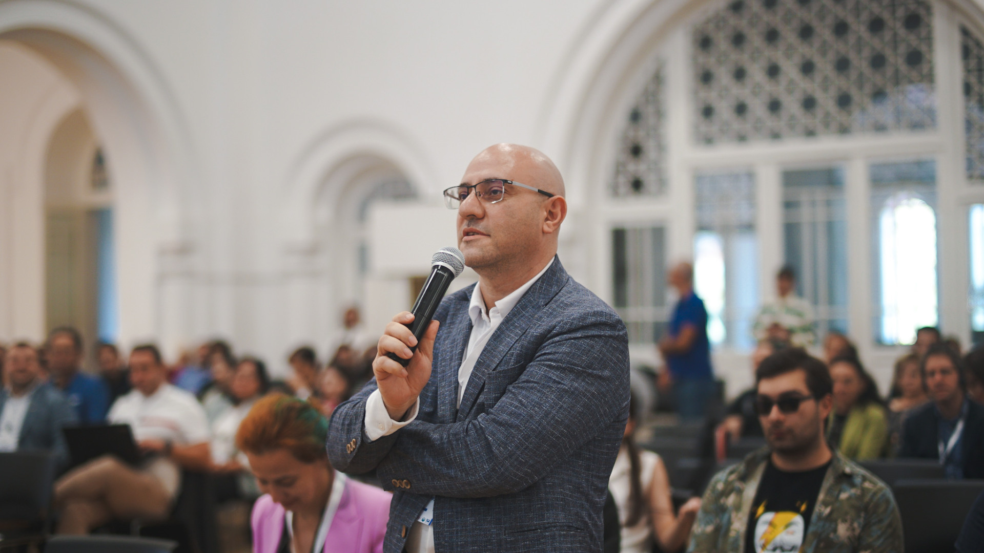 კავკასიის უნივერსიტეტში საერთაშორისო სამეცნიერო-პრაქტიკული კონფერენცია გაიმართა