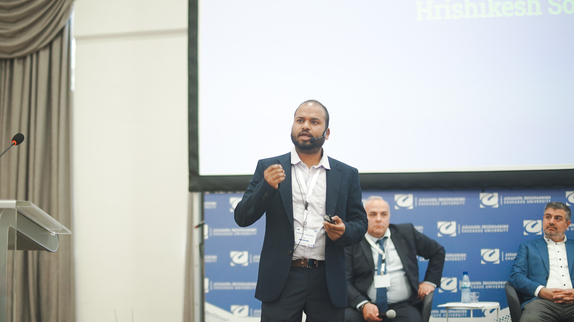 კავკასიის უნივერსიტეტში საერთაშორისო სამეცნიერო-პრაქტიკული კონფერენცია გაიმართა