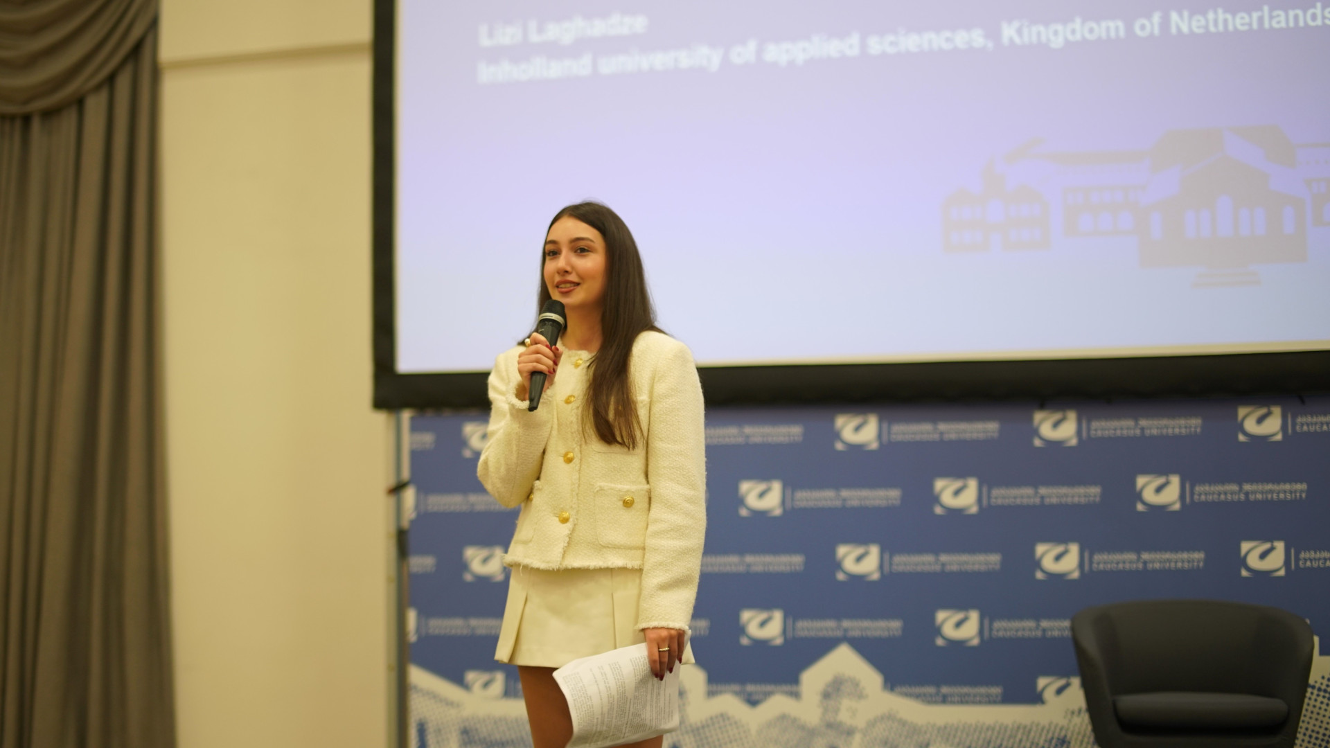 Erasmus+ Talks ღონისძიება კავკასიის უნივერსიტეტში