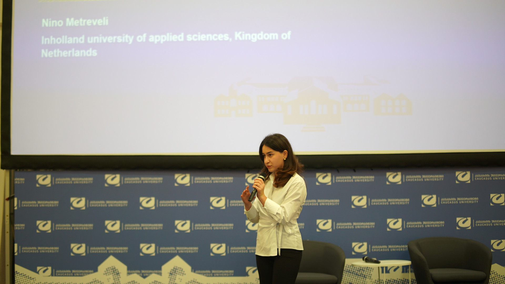 Erasmus+ Talks ღონისძიება კავკასიის უნივერსიტეტში