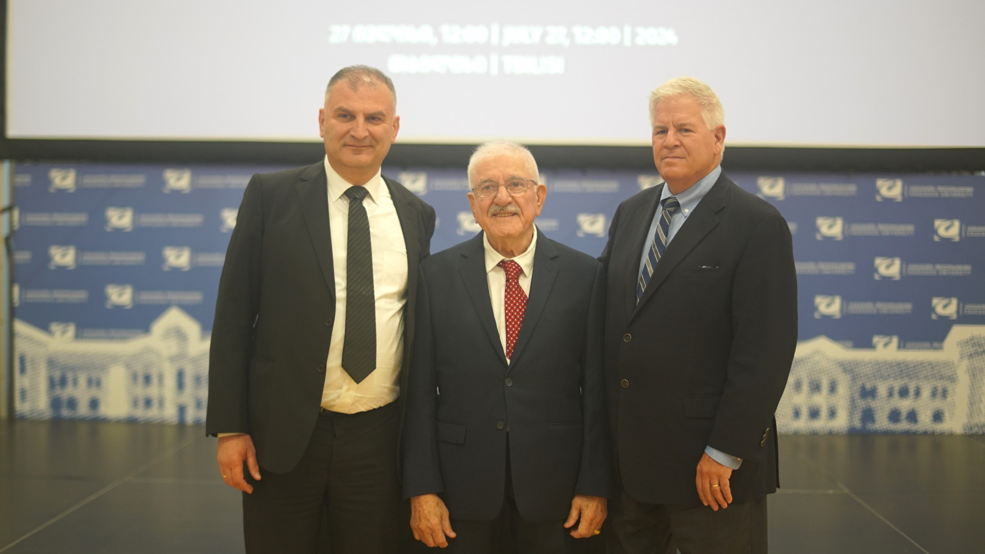 პროფესორ ბიჟან ფაზლოლაჰის სახელობის საკონფერენციო დარბაზის გახსნა 