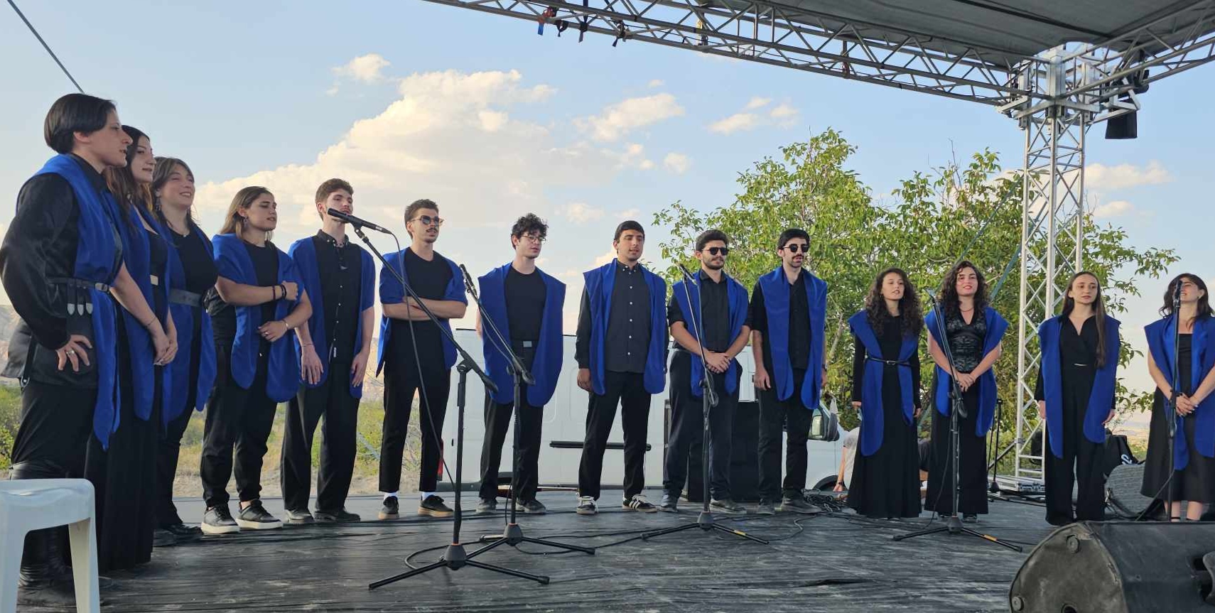 CU-ის ფოლკლორული ანსამბლი კაბადოკიის ღვინის ფესტივალზე