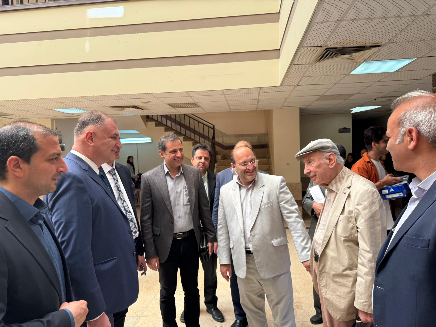 კავკასიის უნივერსიტეტის პრეზიდენტის და მისი დელეგაციის ვიზიტი ირანში, ქალაქ ისფაჰანში