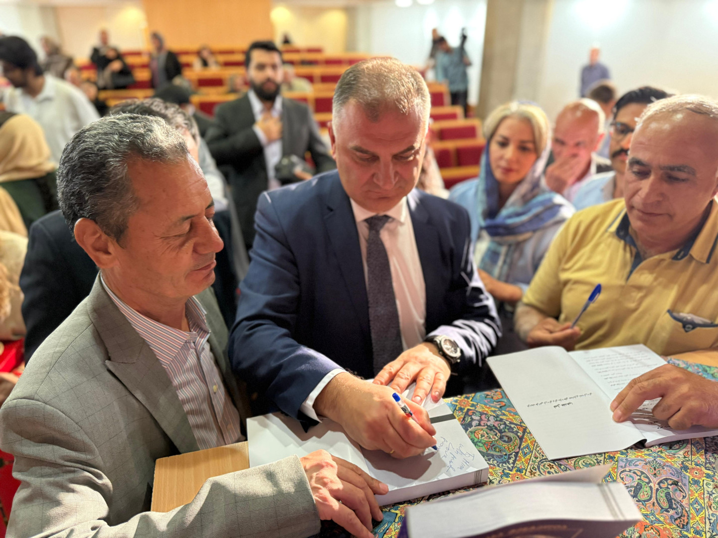 CU-ის პრეზიდენტის, კახა შენგელიას, წიგნის „საქართველოს ისტორიის“ პრეზენტაცია ირანში