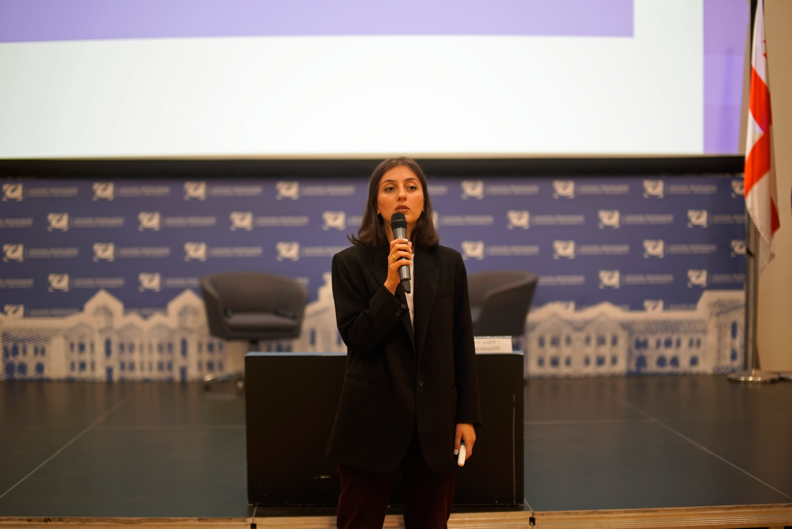 კავკასიის უნივერსიტეტში მედიცინის პროგრამის საერთაშორისო სტუდენტებისათვის საორიენტაციო შეხვედრები გრძელდება