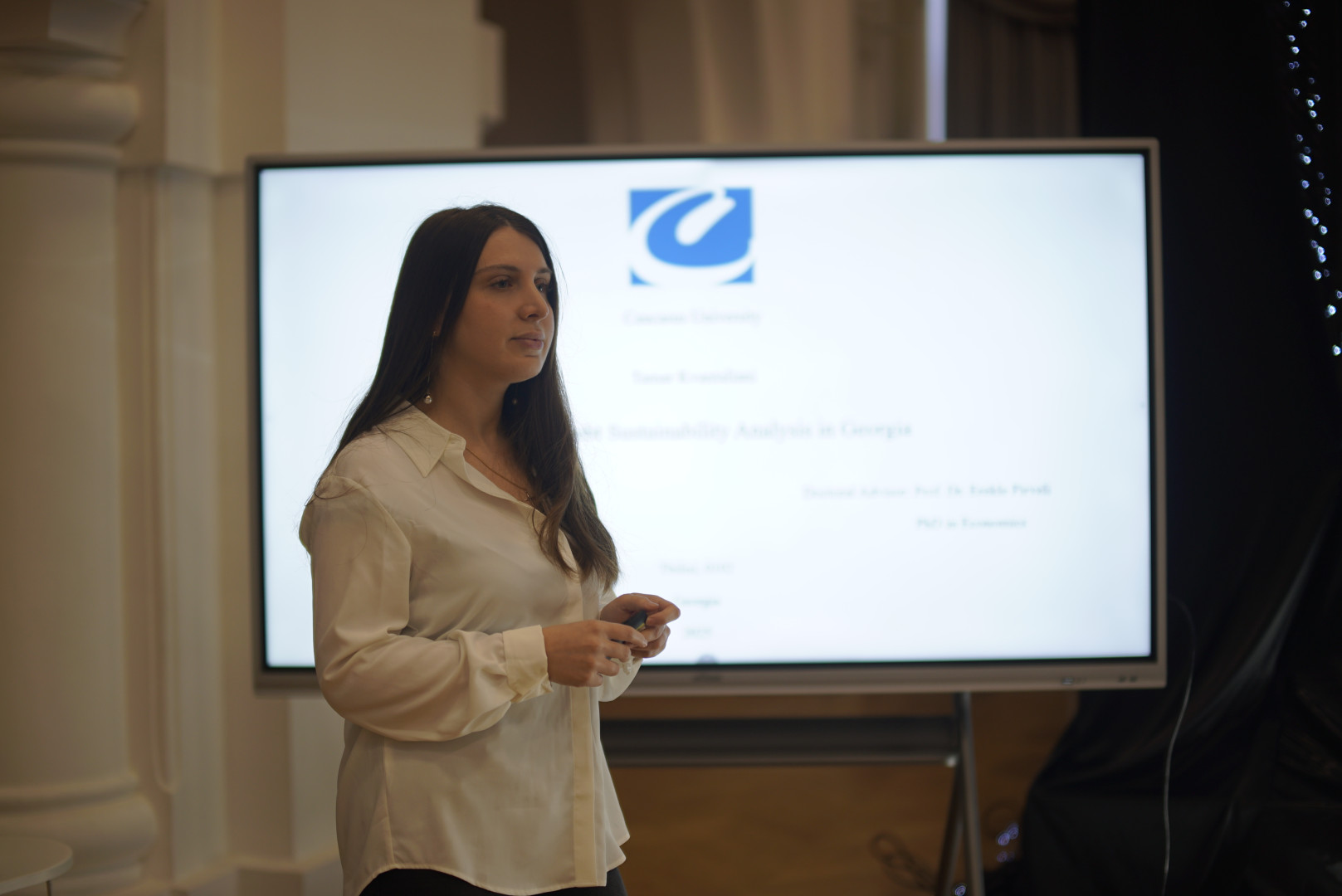 ეკონომიკის ინგლისურენოვანი სადოქტორო პროგრამის დოქტორანტის,   თამარ კვანტალიანის სადოქტორო ნაშრომის დაცვა