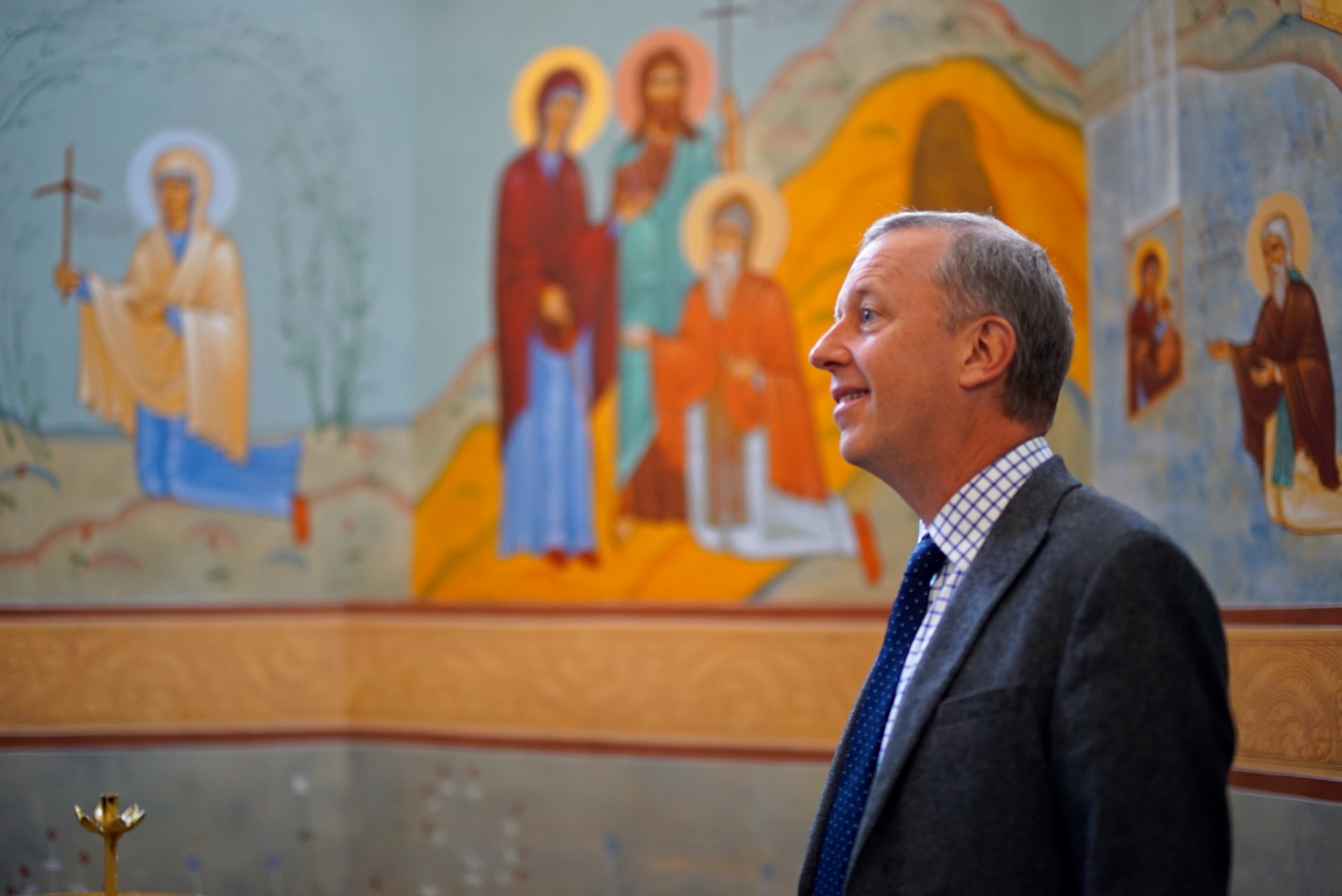 ბრიტანეთის ელჩის შეხვედრა კავკასიის უნივერსიტეტის პრეზიდენტთან 