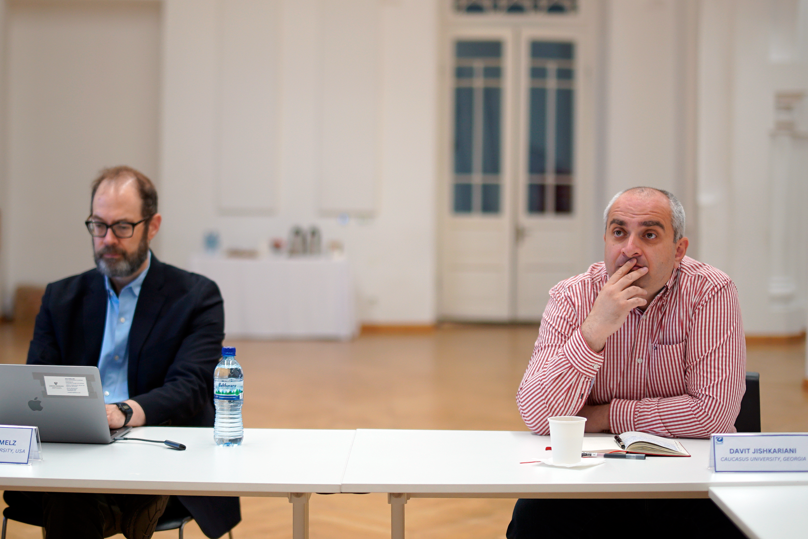 მრგვალი მაგიდა: კულტურა, ძალაუფლება და პოლიტიკური ნარატივი პოსტ საპჭოთა კონტექსტში