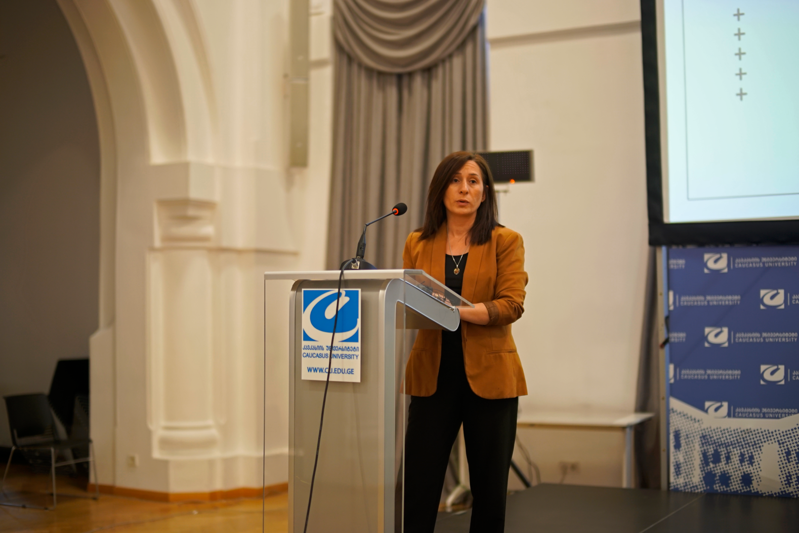 მესამე საერთაშორისო კონფერენცია თემაზე - „ბავშვის უფლებები მართლმსაჯულების სისტემაში - გამოწვევები და პერსპექტივები“