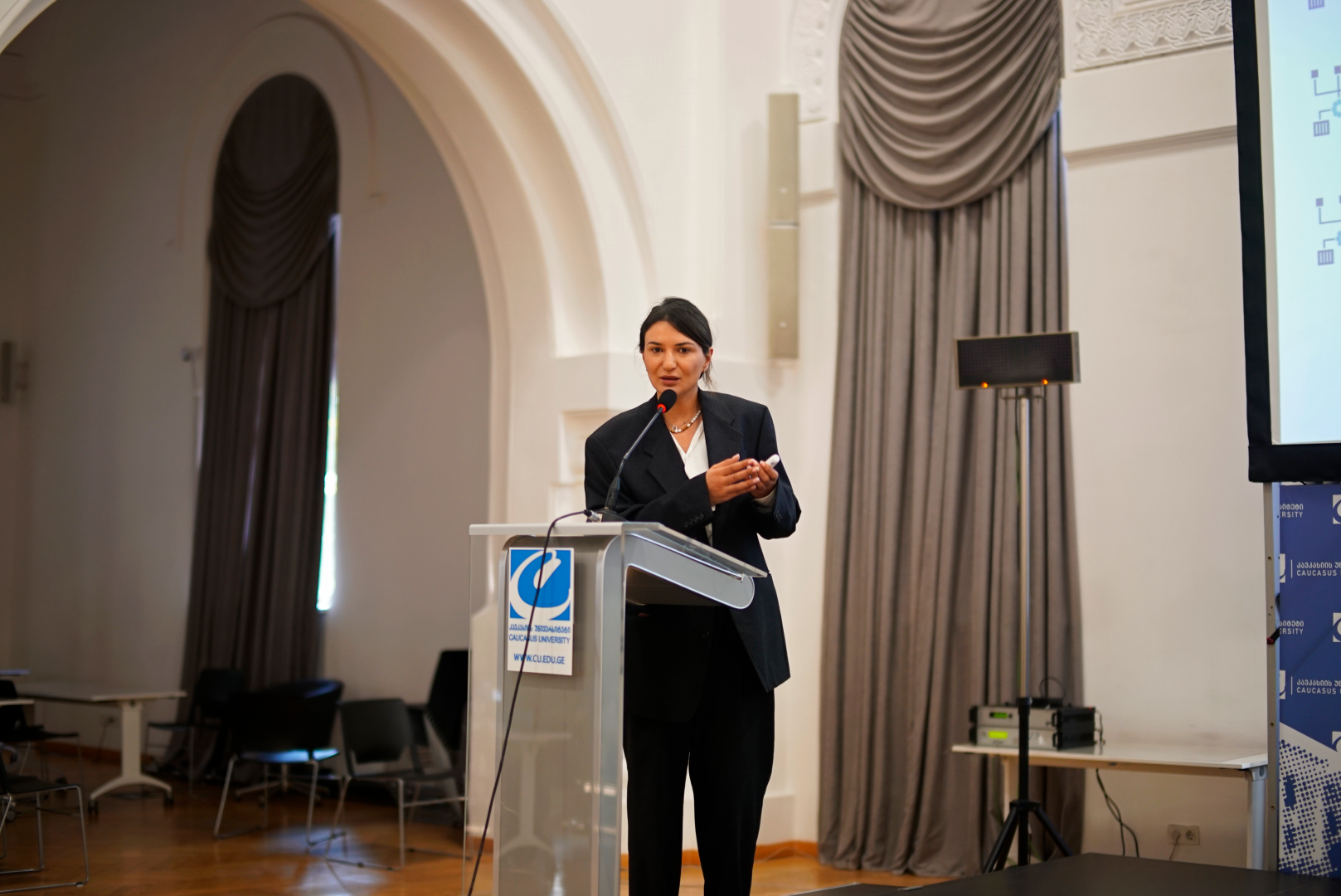 მესამე საერთაშორისო კონფერენცია თემაზე - „ბავშვის უფლებები მართლმსაჯულების სისტემაში - გამოწვევები და პერსპექტივები“