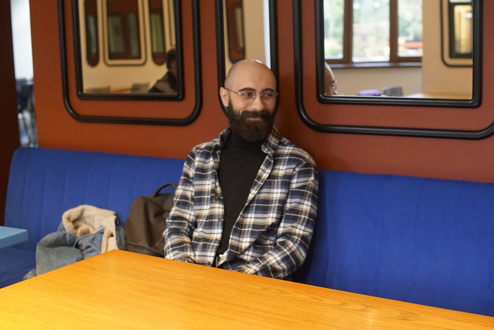 არაფორმალური შეხვედრა კავკასიის უნივერსიტეტის პრეზიდენტთან