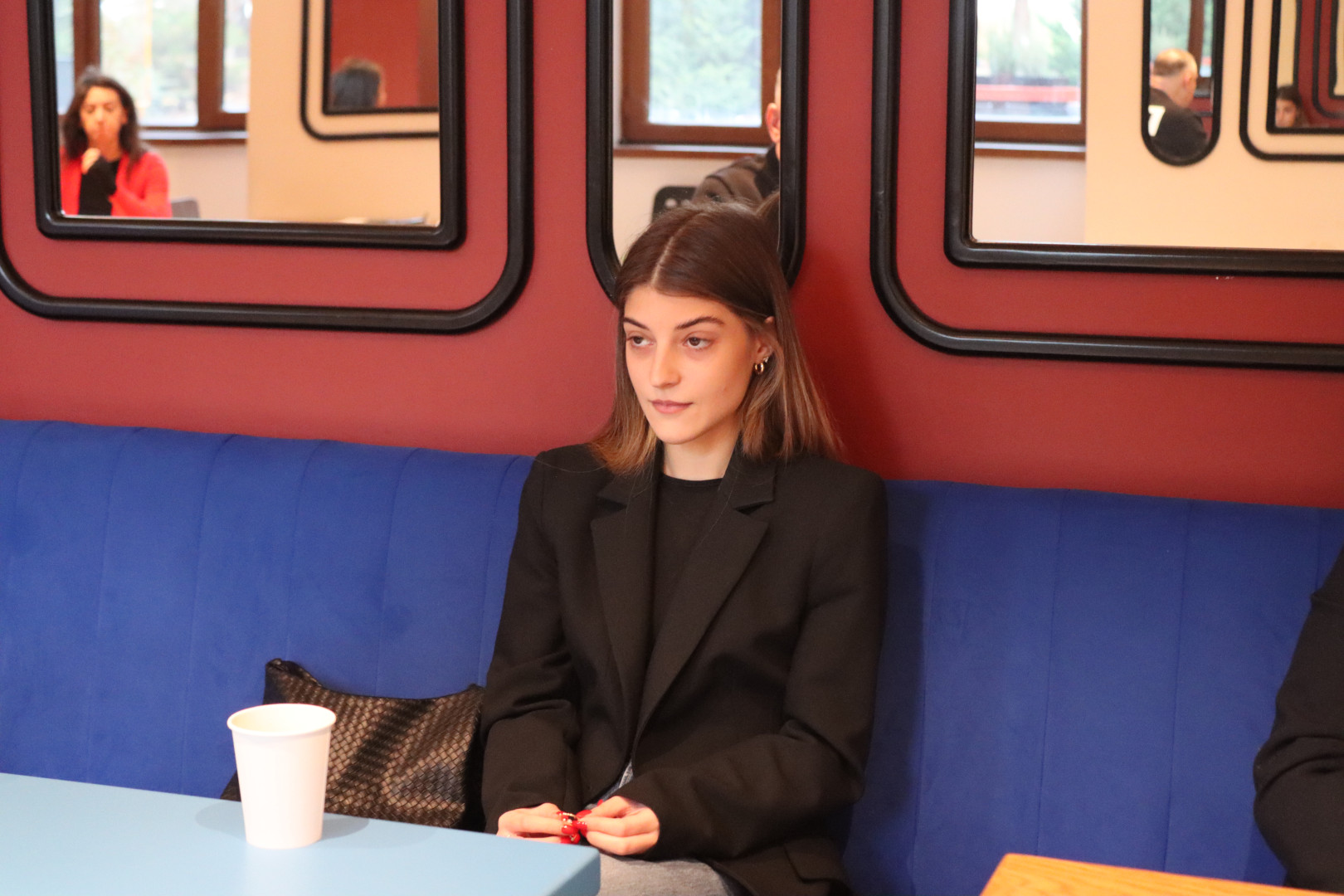 არაფორმალური შეხვედრა კავკასიის უნივერსიტეტის პრეზიდენტთან