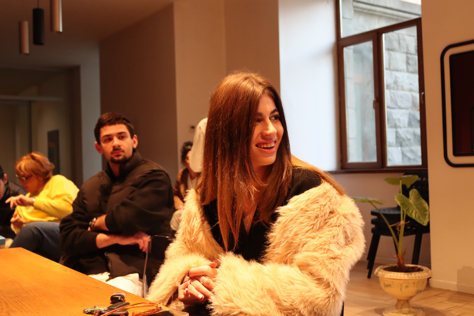 არაფორმალური შეხვედრა კავკასიის უნივერსიტეტის პრეზიდენტთან