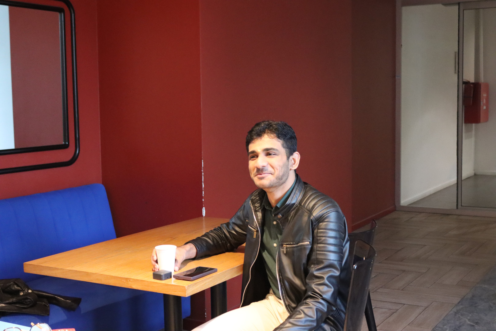 არაფორმალური შეხვედრა კავკასიის უნივერსიტეტის პრეზიდენტთან