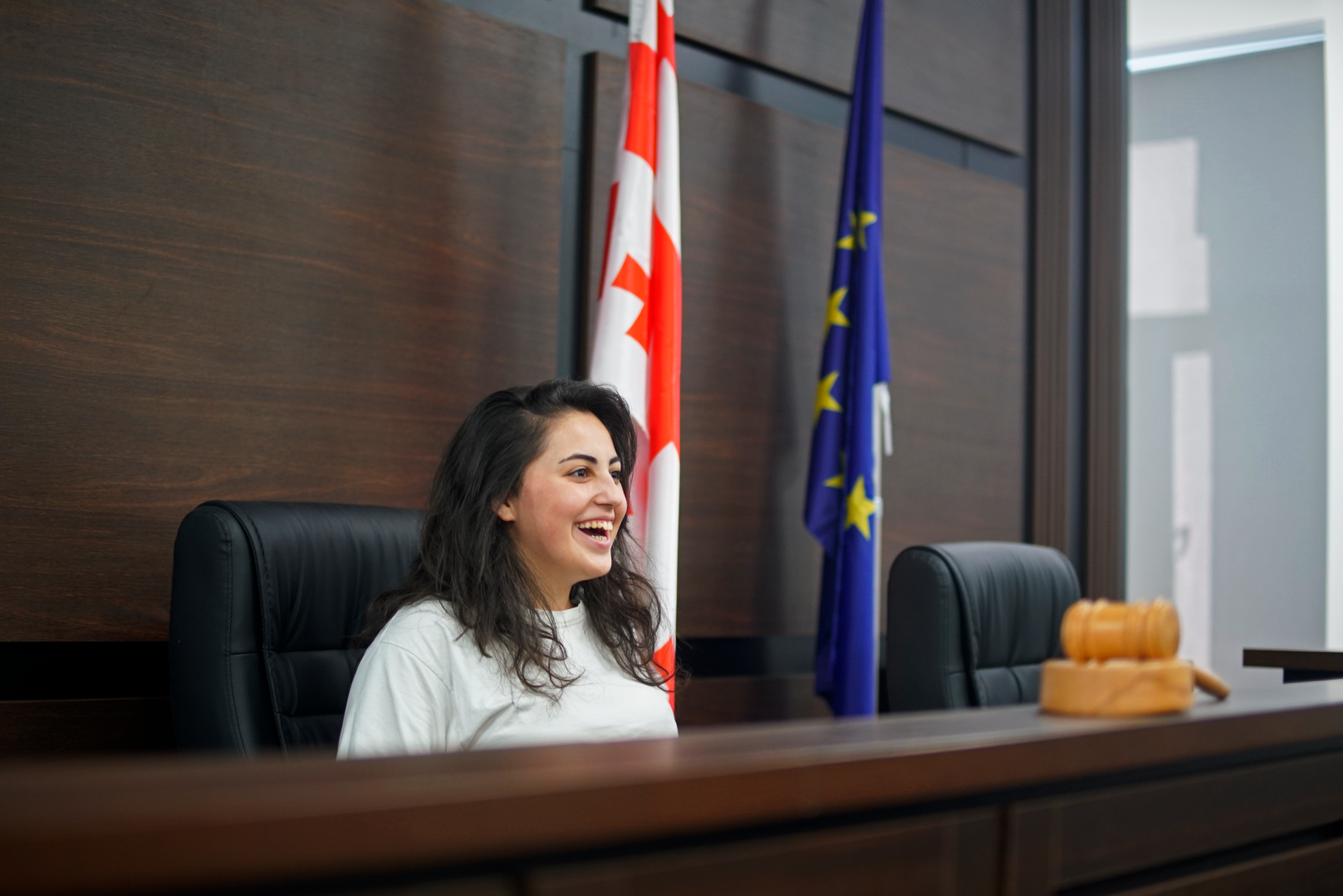 დუშეთის ახალგაზრდული ცენტრის მოხალისეების ვიზიტი კავკასიის უნივერსიტეტში
