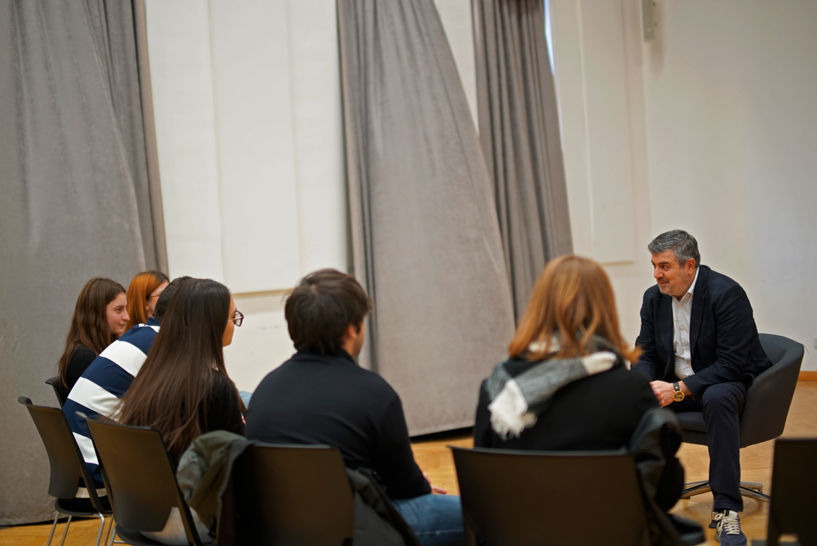 საინფორმაციო შეხვედრა აბიტურიენტებისთვის