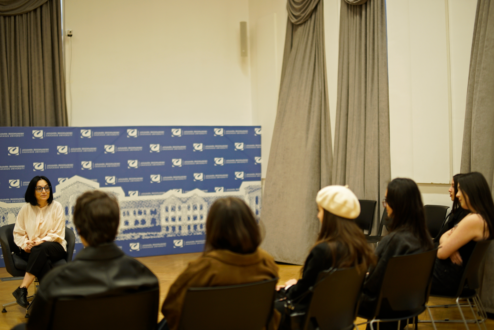 საინფორმაციო შეხვედრა აბიტურიენტებისთვის