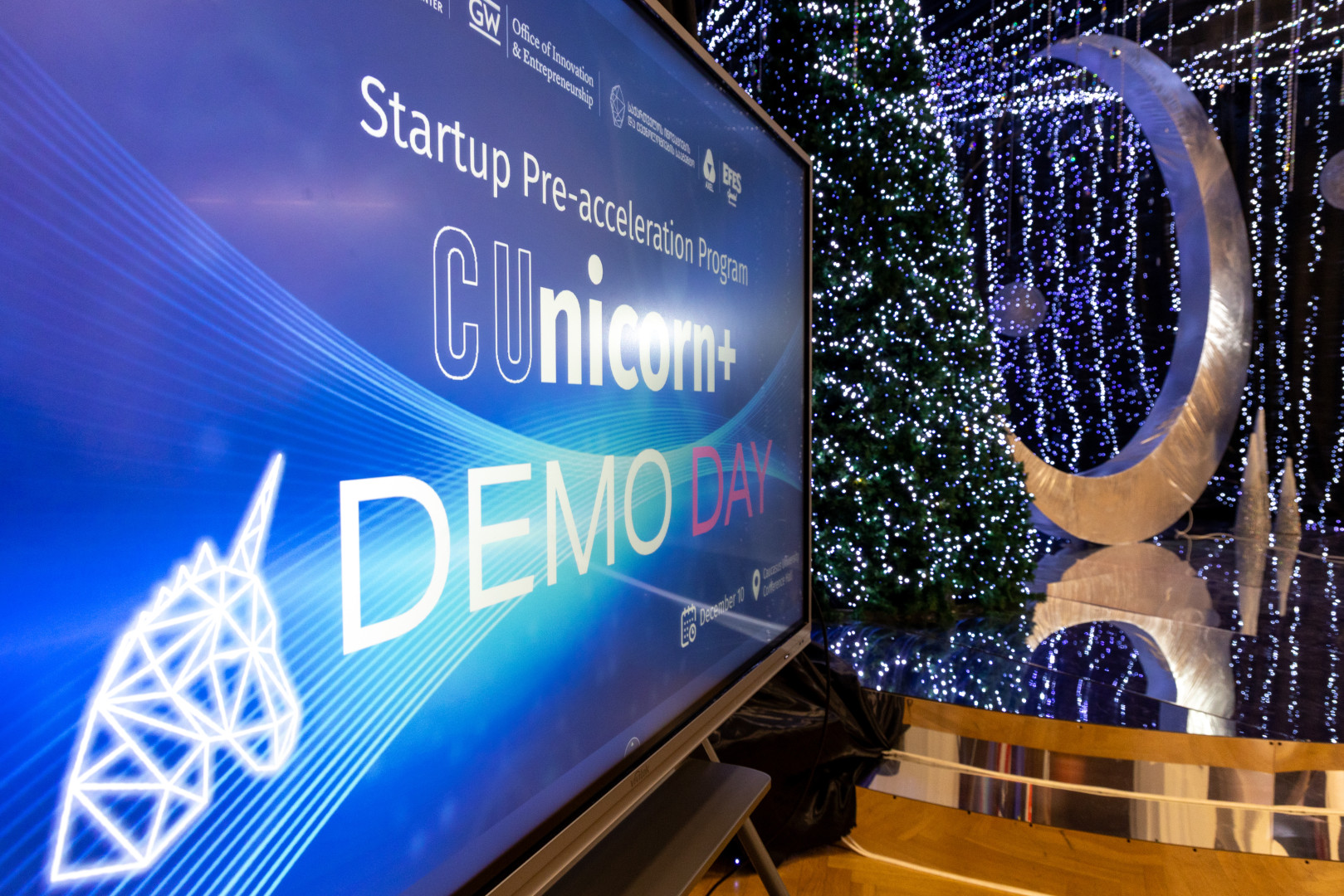 სტარტაპ პრე-აქსელერაციის პროგრამა CUnicorn+ - ის დემო დღე