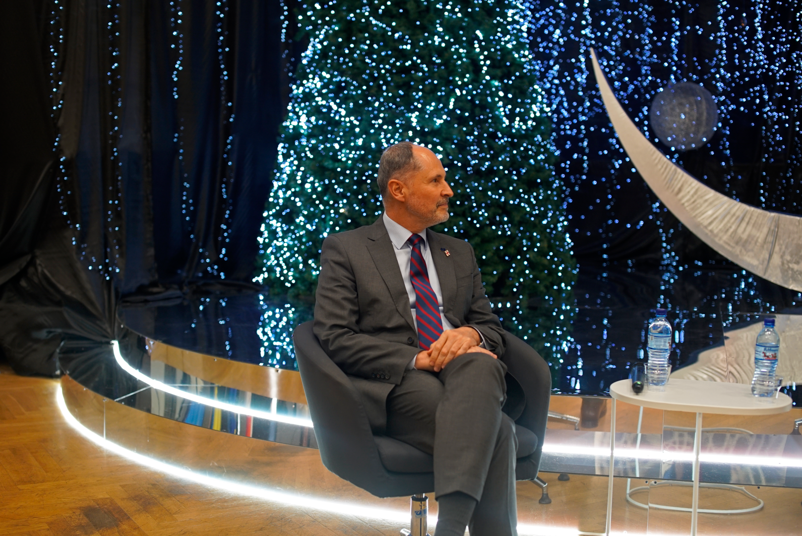 ევროკავშირის ელჩის შეხვედრა CU-ის სტუდენტებთან