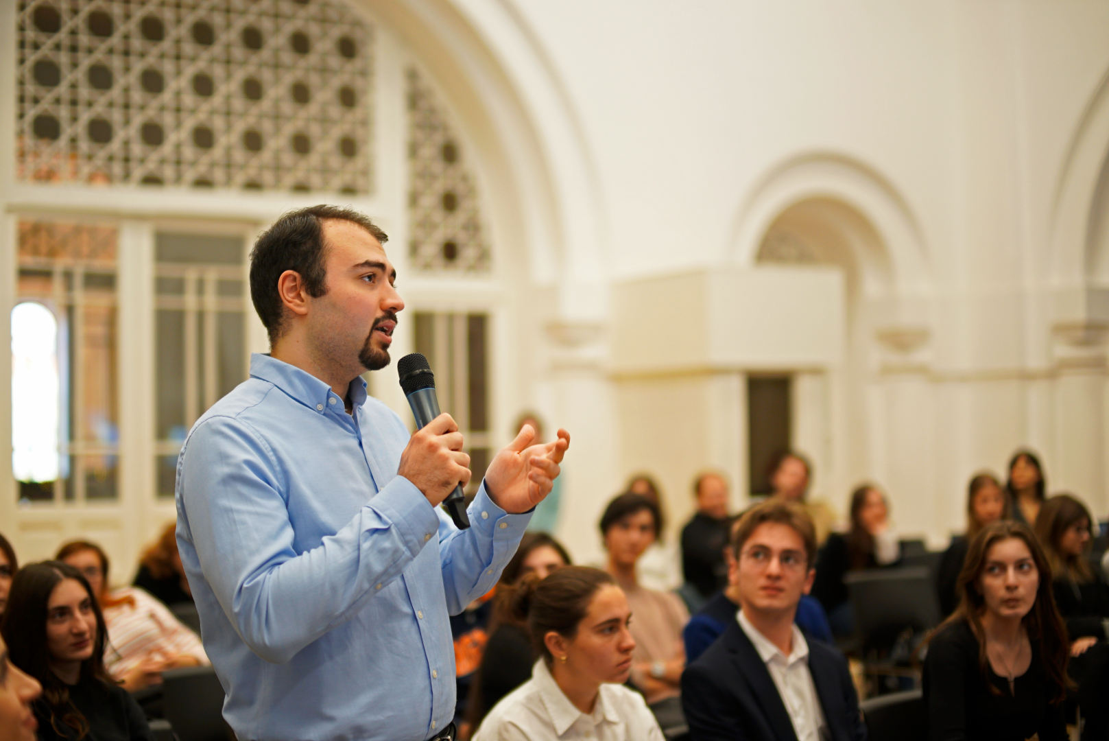 ევროკავშირის ელჩის შეხვედრა CU-ის სტუდენტებთან