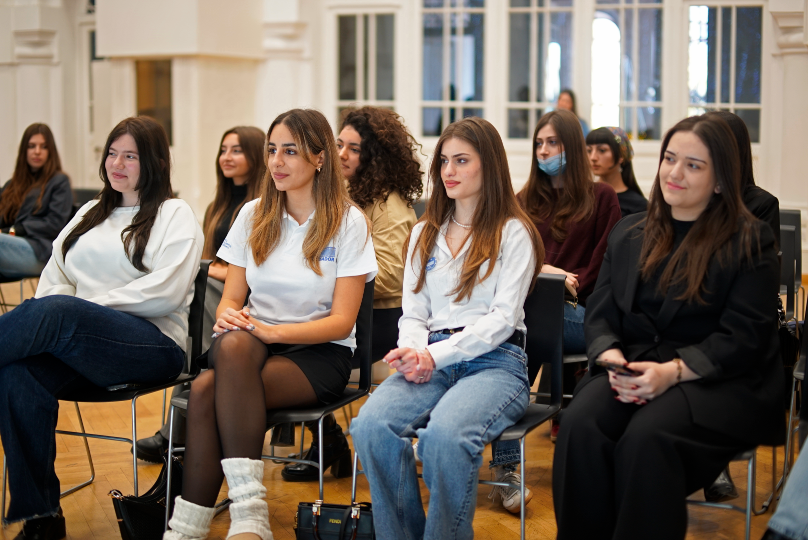 CU-ის ელჩების შეხვედრა უნივერსიტეტის პრეზიდენტთან