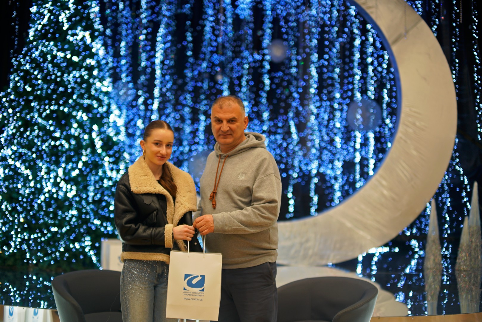 CU-ის ელჩების შეხვედრა უნივერსიტეტის პრეზიდენტთან