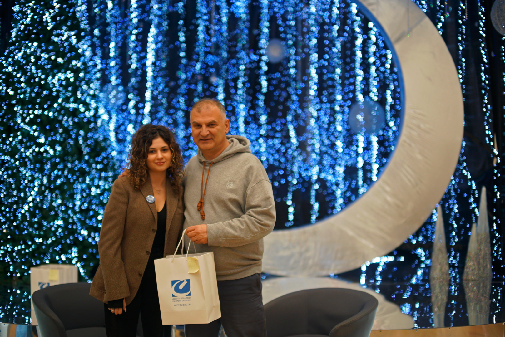 CU-ის ელჩების შეხვედრა უნივერსიტეტის პრეზიდენტთან