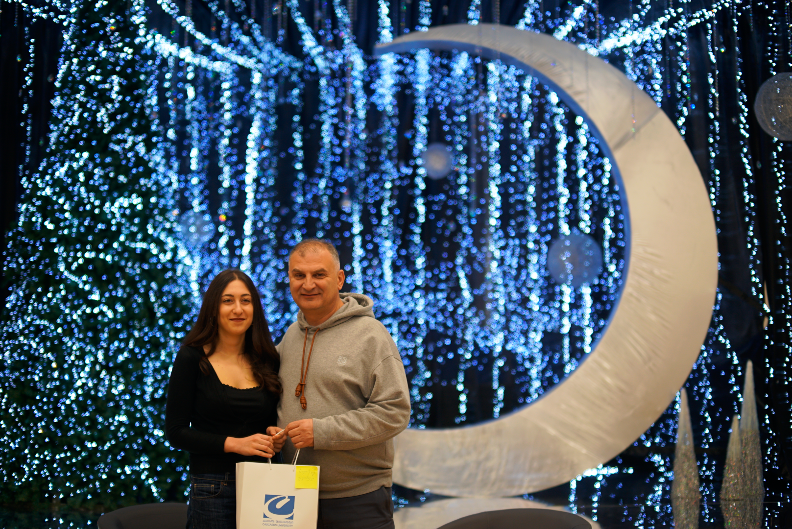 CU-ის ელჩების შეხვედრა უნივერსიტეტის პრეზიდენტთან