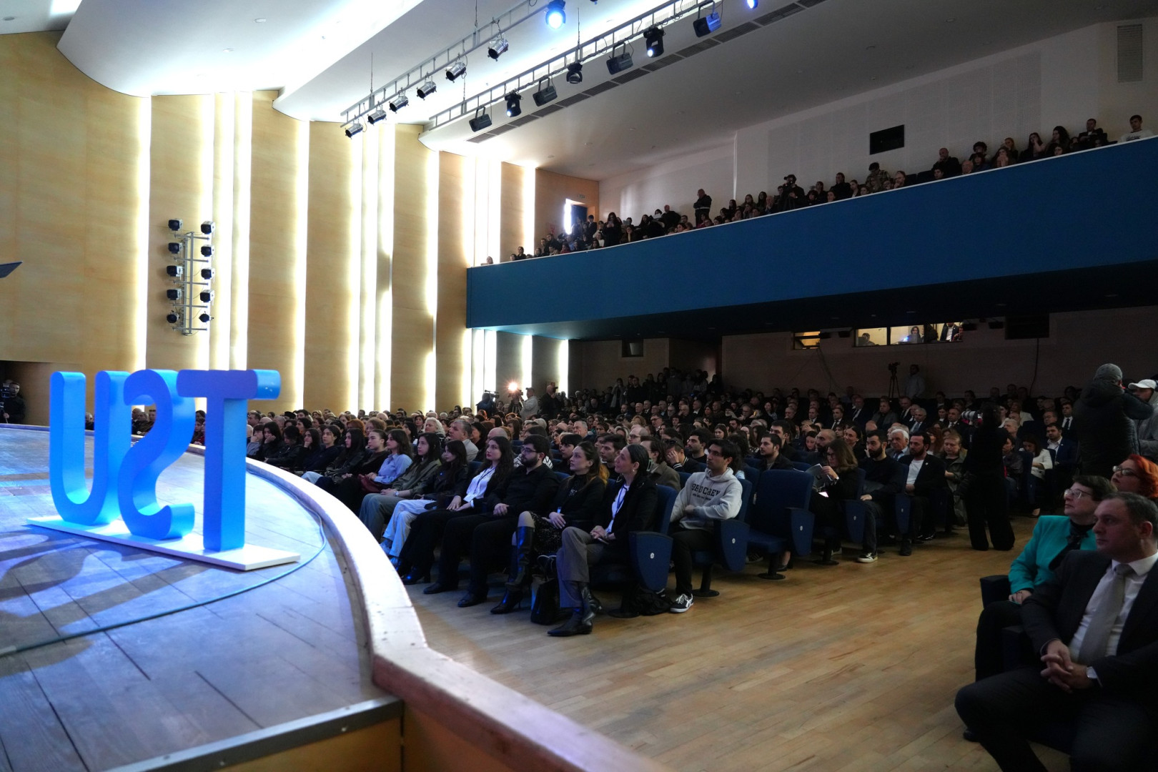 თენგიზ ვერულავას მოხსენება ივანე ჯავახიშვილის 150 წლის იუბილესადმი მიძღვნილ საერთაშორისო სამეცნიერო კონფერენციაზე 