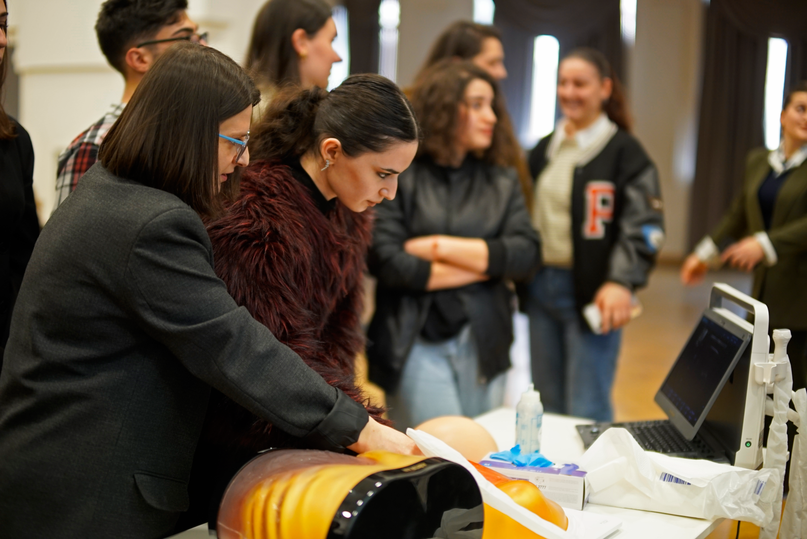 ულტრასაუნდის აკადემიის ინტერაქტიული მასტერკლასი