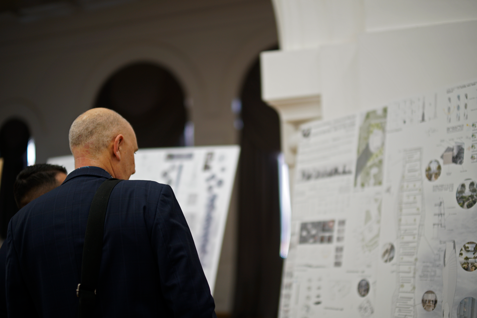 CU-ში სტუმრად RIBA-ის აღმასრულებელი დირექტორი ეიდრიან დობსონი