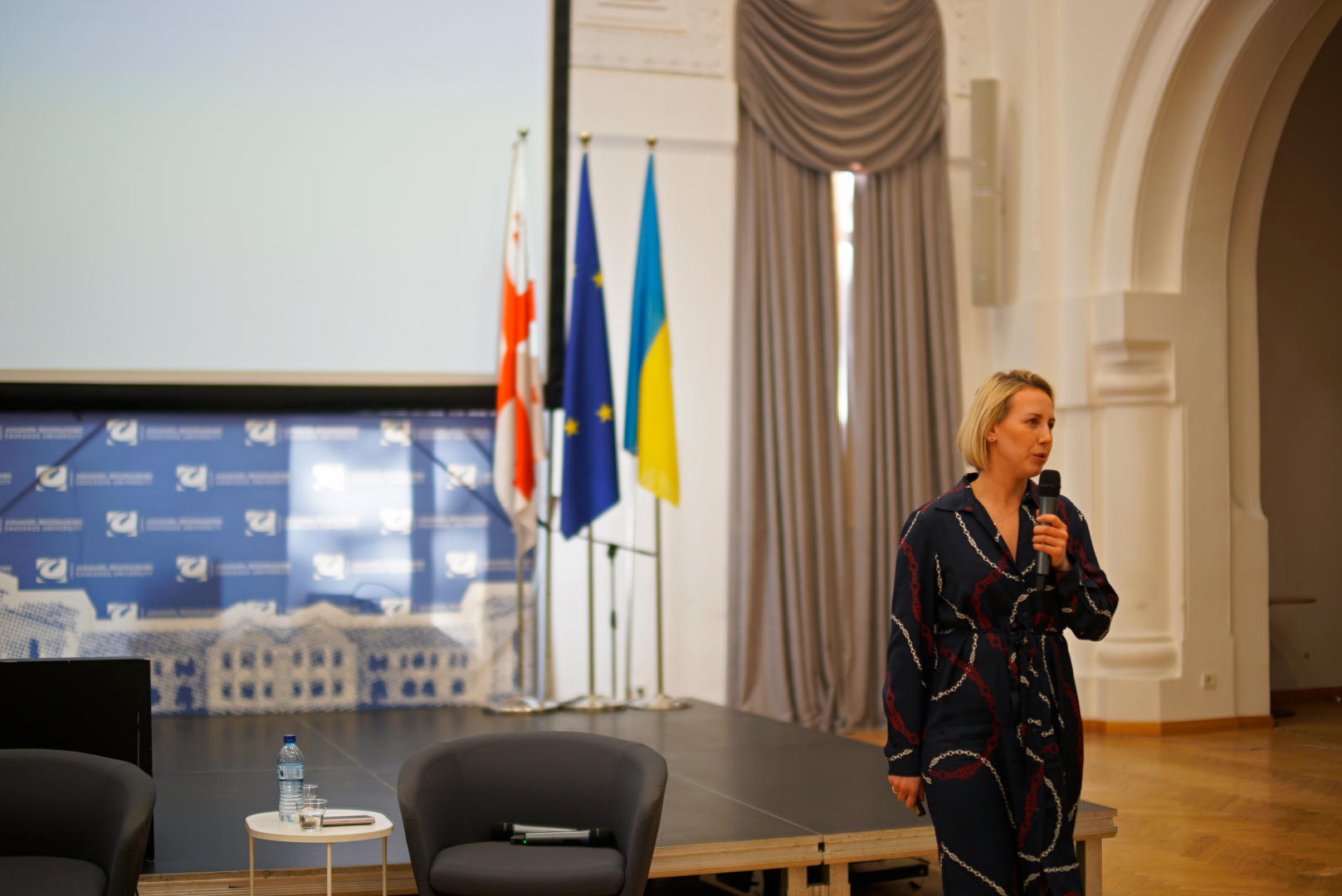 ბიზნეს ვორკშოპი აბიტურიენტებისთვის