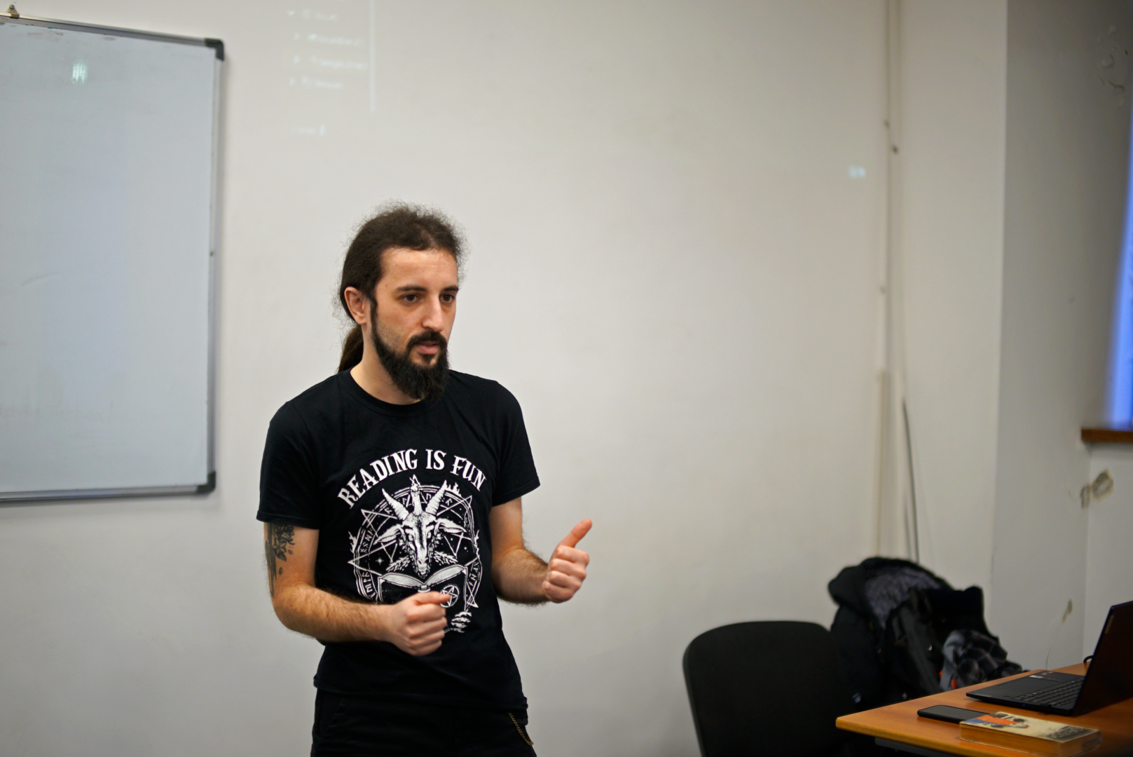 შეხვედრა მწერალ და მთარგმნელ გიორგი ხარაიშვილთან